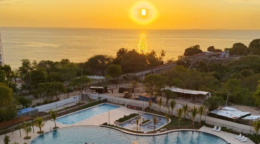 496e6081-1aac-4c28-b856-19e482a53c3c